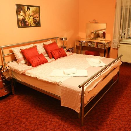 Luxury Brasov Apartment Bagian luar foto