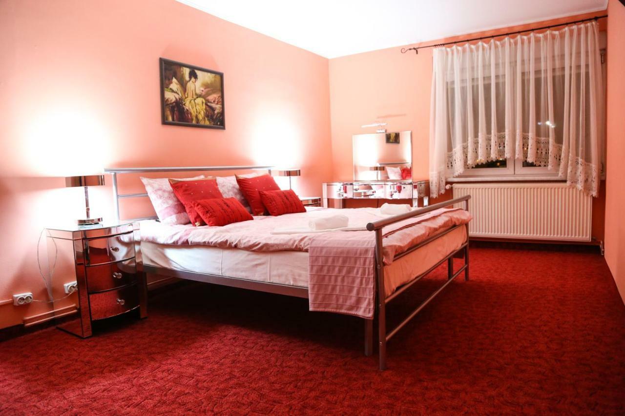Luxury Brasov Apartment Bagian luar foto