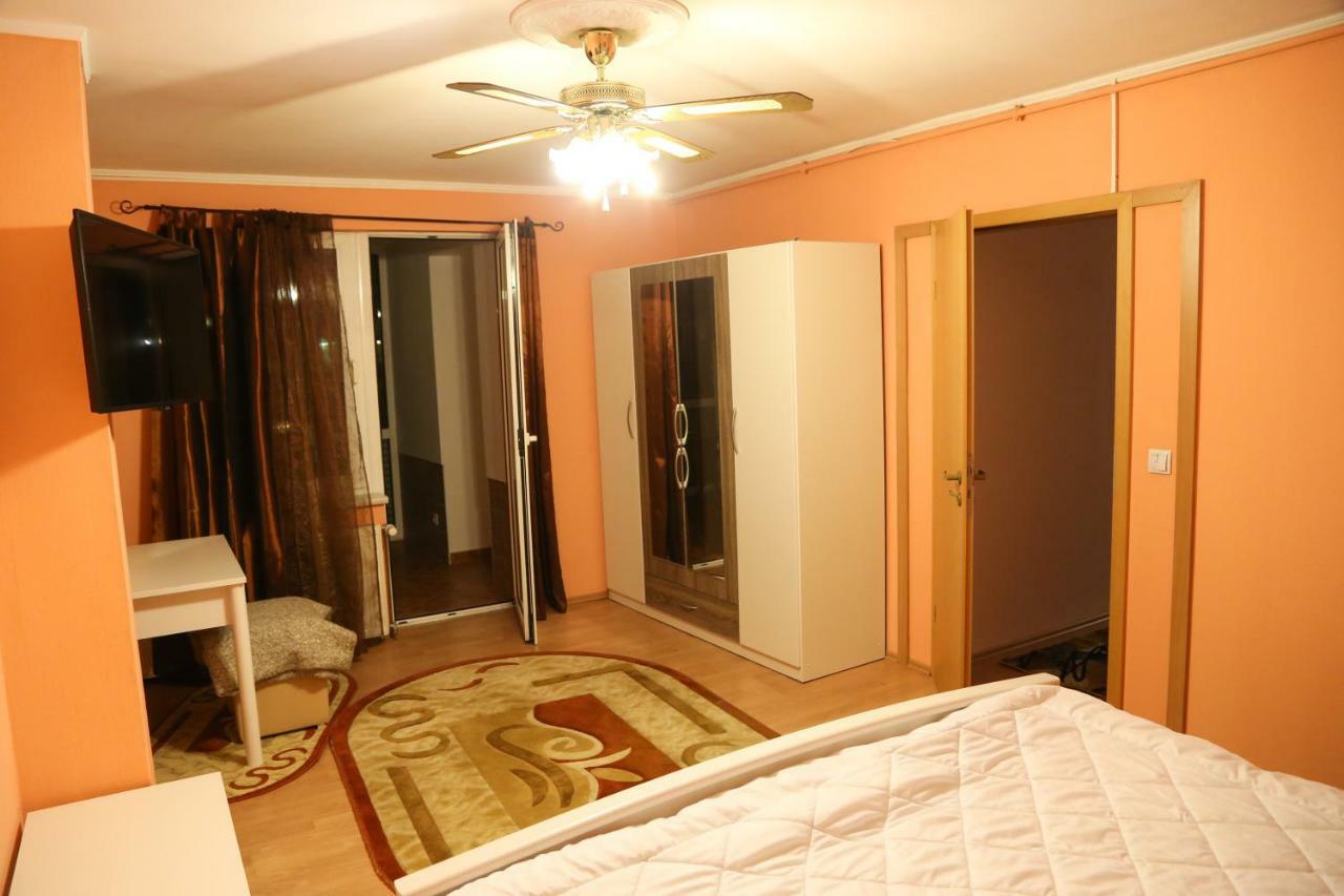 Luxury Brasov Apartment Bagian luar foto