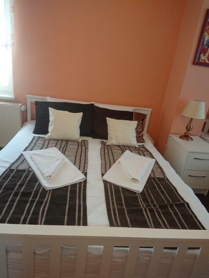 Luxury Brasov Apartment Bagian luar foto
